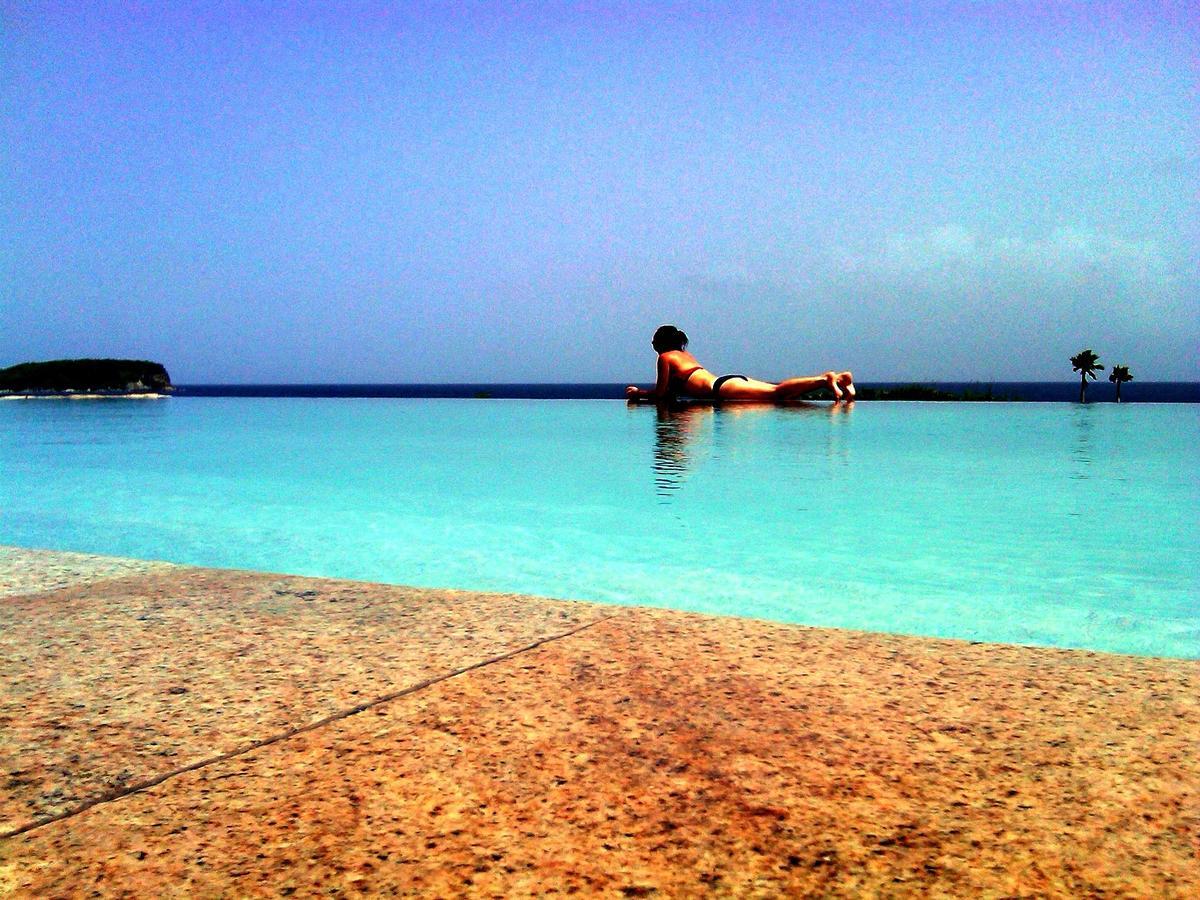 Blue Horizon Boutique Resort (Adults Only) В'єкес Екстер'єр фото