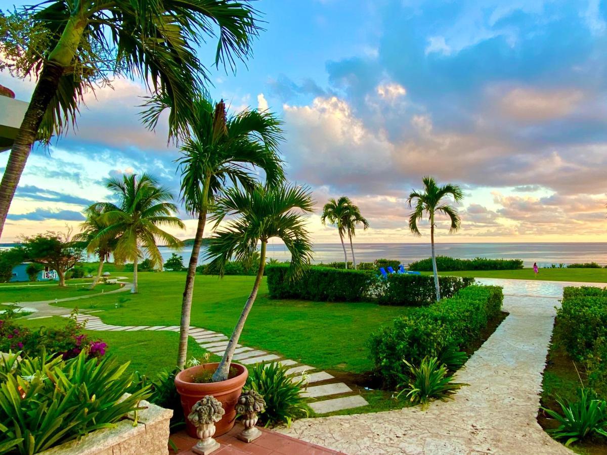 Blue Horizon Boutique Resort (Adults Only) В'єкес Екстер'єр фото