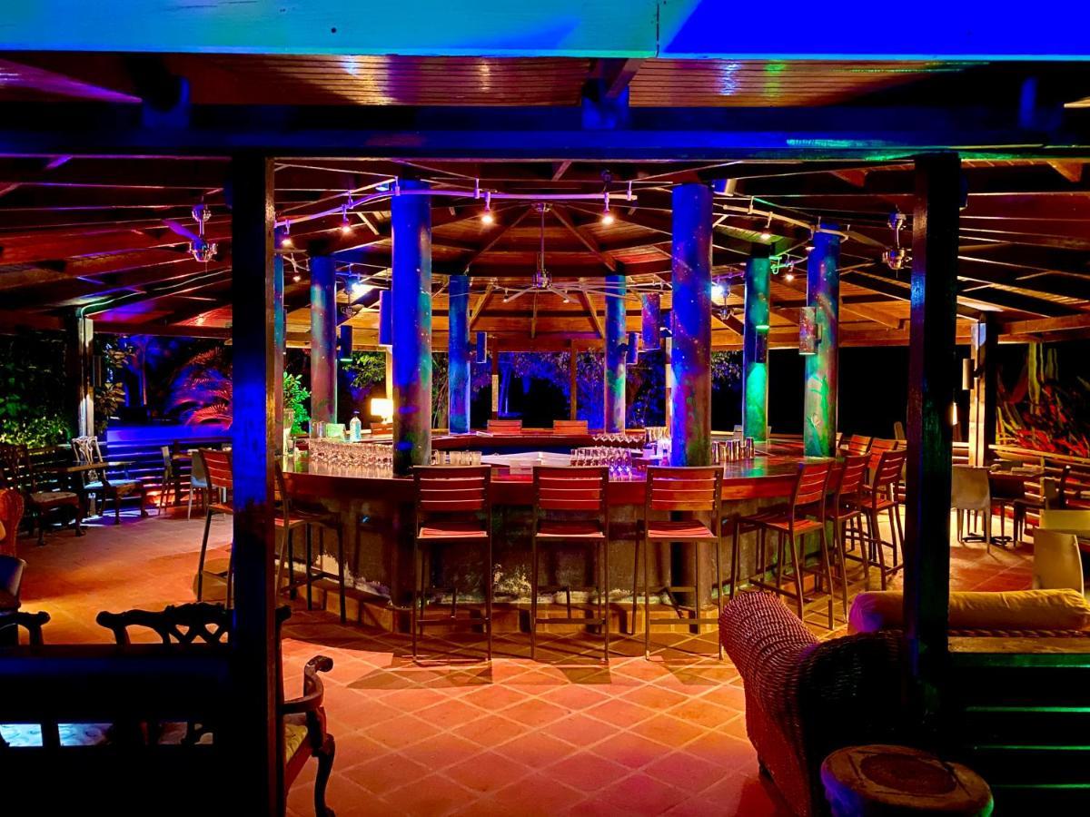 Blue Horizon Boutique Resort (Adults Only) В'єкес Екстер'єр фото