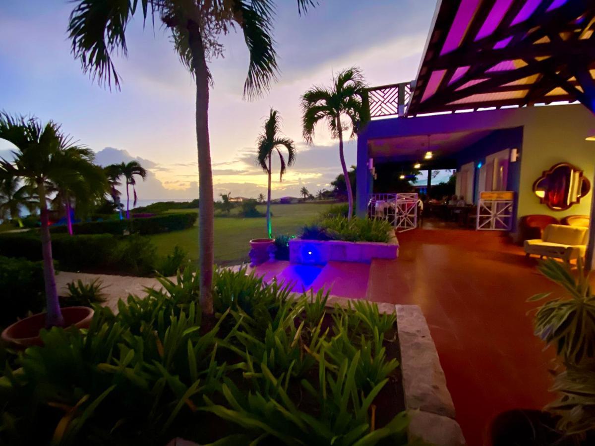Blue Horizon Boutique Resort (Adults Only) В'єкес Екстер'єр фото